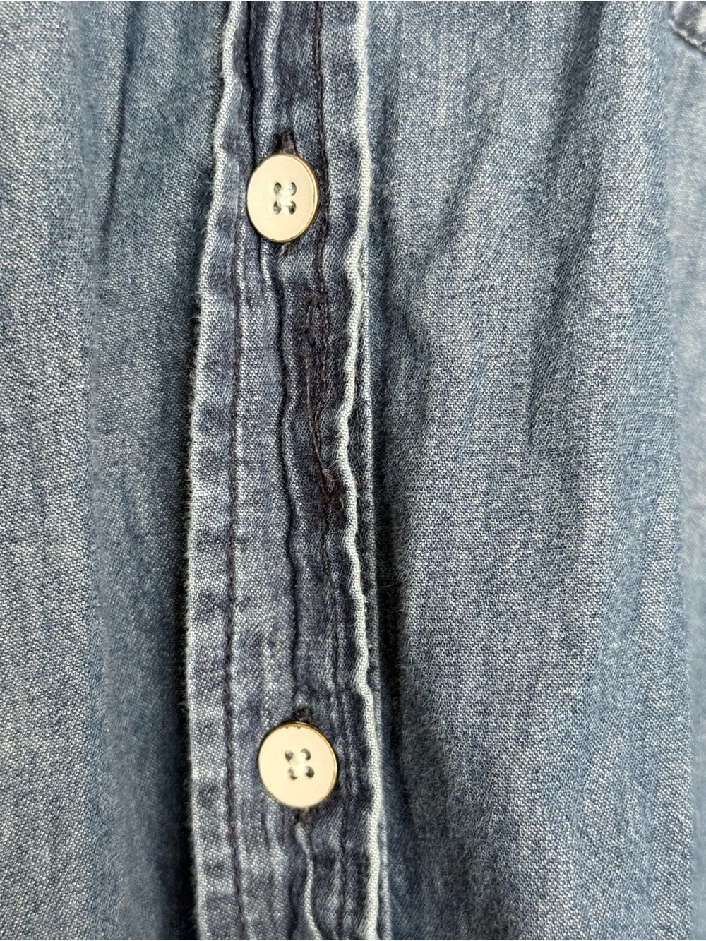 Torrid - Taylor Classic Chambray Button Down Long Sleeve Blue Cotton Shirt - 4X - Picture 11 of 15